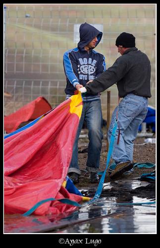 Fotografia de Ayax - Galeria Fotografica: Tormenta tropical DELTA (El circo nacional chino) - Foto: 