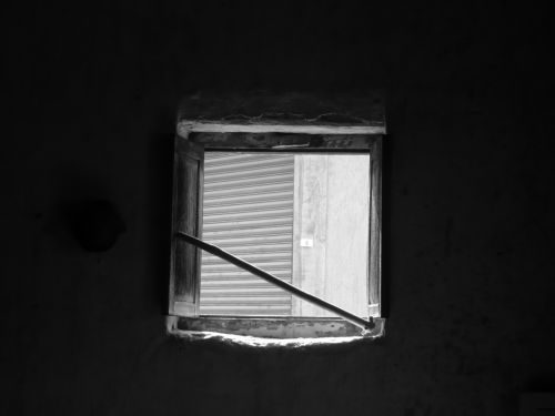 Fotografia de Yanine - Galeria Fotografica: gris...la vida...gris todo.... - Foto: un suspiro