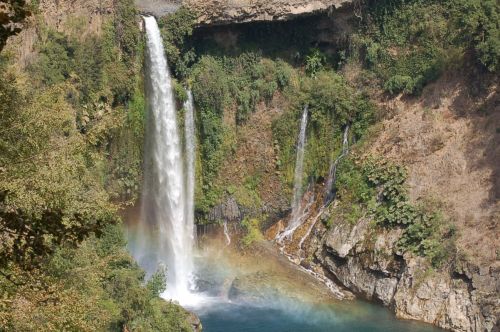 Fotografia de emily Bozo fotograafo chilena - Galeria Fotografica: salto la leona - Foto: 