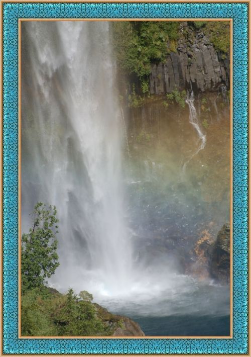 Fotografia de emily Bozo fotograafo chilena - Galeria Fotografica: salto la leona - Foto: 