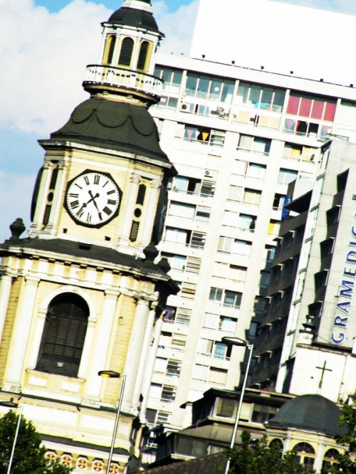 Fotografia de Masto - Galeria Fotografica: Iglesias - Foto: Ciudad con iglesia