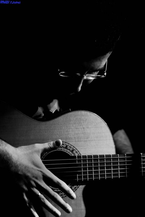 Fotografia de Pablo F. Jurez - Galeria Fotografica: Conciertos - Foto: C?sar Rodriguez