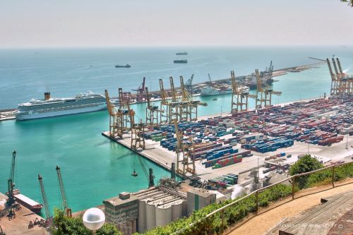 Fotografia de JFimage - Galeria Fotografica: Barcelona - Foto: puerto comercial