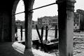 Fotos de Jason Acero -  Foto: Venecia B y N. - canal enmarcado