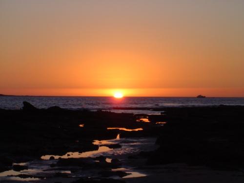 Fotografia de Guillermo Bernal - Galeria Fotografica: Luz y Senderos II - Foto: Se ahoga el Sol