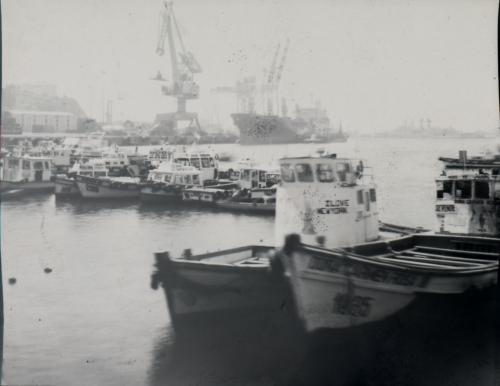 Fotografia de Fotografo Minutero - Galeria Fotografica: resurreccin - Foto: Puerto de Valparaso