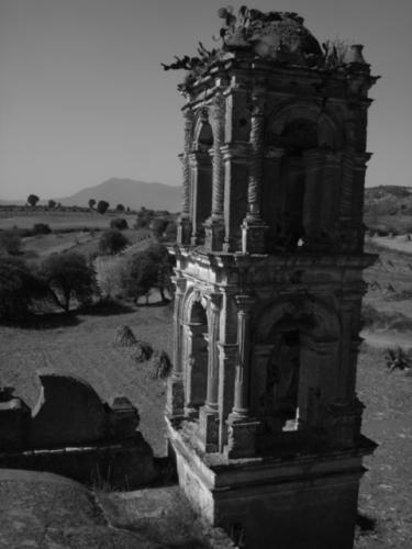 Fotografia de bazook - Galeria Fotografica: ALJOJUCA, PUE.MEX - Foto: EX CAMPANARIO