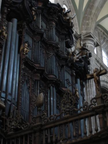 Fotografia de bazook - Galeria Fotografica: RONDANDO POR LA CD. DE MEX. - Foto: EL ORGANO