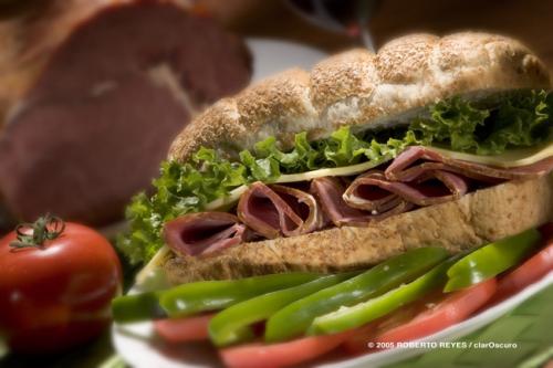 Fotografia de claroscuro - Galeria Fotografica: comida - Foto: sandwich rb