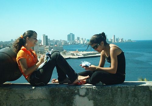 Fotografia de RCBaez - Galeria Fotografica: Habana a diestra pero sobre todo a siniestra - Foto: Feria del Libro de la Habana