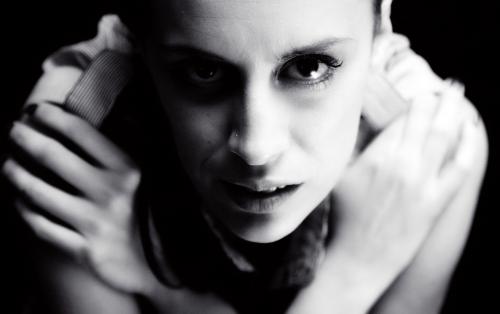 Fotografia de Esther Mar - Galeria Fotografica: Books - Foto: Marta Fochs 01