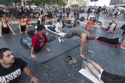 Fotografia de Antonio Nodar - Galeria Fotografica: 15M acampada barcelona 21 Mayo 2011 - Foto: 