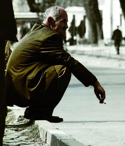 Fotografia de Luis - Galeria Fotografica: Istambul - Foto: fumando pensativo