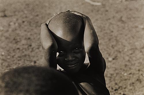 Fotografia de Aroma de la Luz, S.L. - Galeria Fotografica: Miradas - Foto: Sueos de frica.