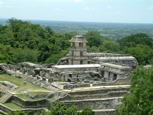 Fotografia de neonato1 - Galeria Fotografica: viajes - Foto: PALENQUE