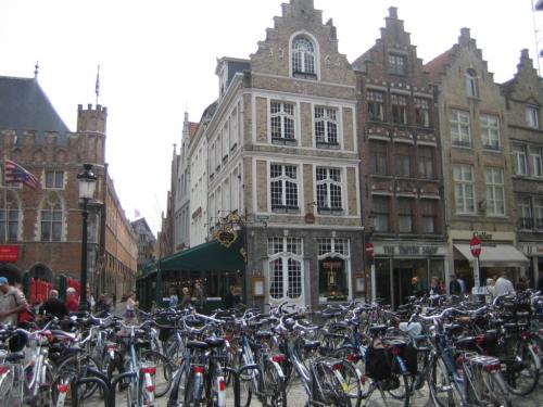 Fotografia de Campanilla - Galeria Fotografica: Trocitos de mundo... - Foto: Brujas