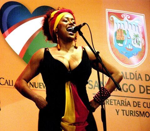 Fotografia de Ingrid Brown - Galeria Fotografica: fotobook - Foto: 