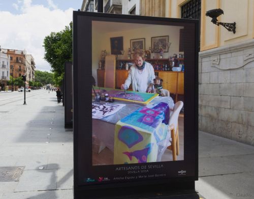 Fotografia de Claudio del Campo - Galeria Fotografica: Exposicion sobre artesanos de Sevilla - Foto: SEVILLA SEDA