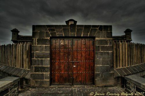 Fotografia de Javier Ramirez D. - Galeria Fotografica: Fachadas , Edificios - Foto: Fortaleza de los Caballeros Templarios