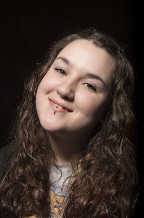 Fotografia de Karen - Galeria Fotografica: Cantar con el alma - Foto: Retrato Luz dura