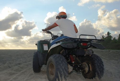 Fotografia de HECTOR CARRASCO - Galeria Fotografica: ATV - Foto: 