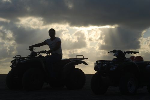 Fotografia de HECTOR CARRASCO - Galeria Fotografica: ATV - Foto: 