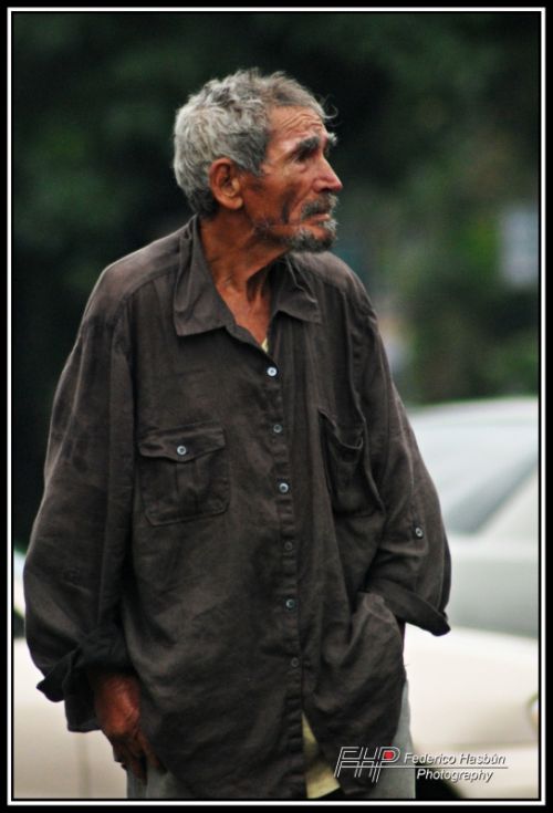 Fotografia de Federico Hasbn Photography - Galeria Fotografica: Dolor Urbano Busquemos una solucin - Foto: 