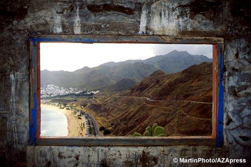 Fotografia de Sin Nombre - Galeria Fotografica: Lugares con vida prpia - Foto: Playa de las Teresitas - Tenerife