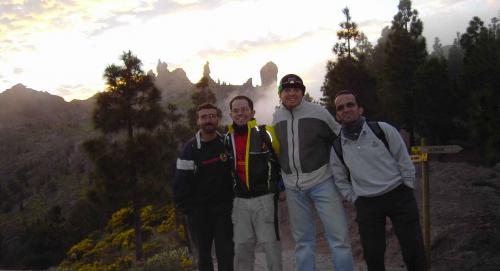 Fotografia de senderista. - Galeria Fotografica: paisajes - Foto: roque nublo