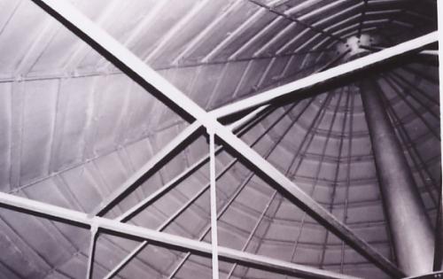 Fotografia de Melita - Galeria Fotografica: Blanco y Negro2, Color - Foto: Vieja Calesita3