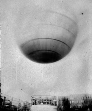 Fotografia de FOTOLATERAS - Galeria Fotografica: BERLIN. CIUDADES ENLATADAS - Foto: globo aerosttico