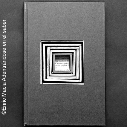 Fotografia de Enric Maci - Galeria Fotografica: La caja negra del viajero - Foto: Adentrandose en el SABER