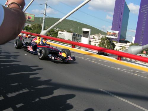Fotografia de Luz y Sombra - Galeria Fotografica: F1 en Monterrey - Foto: 