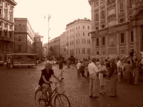 Fotografia de Luis Eliezer - Galeria Fotografica: Viajes - Foto: Plaza frente a Santa Maria Maggiore (Roma)