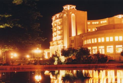 Fotografia de Rodrigo Moya - Galeria Fotografica: Via del Mar Nocturno - Foto: casino 2