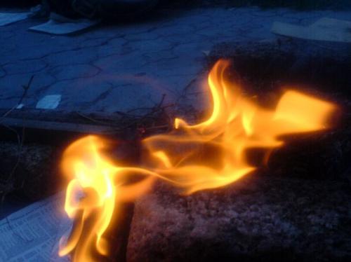 Fotografia de henrydnb - Galeria Fotografica: chucherias namas!!! - Foto: un pokooo de fuego