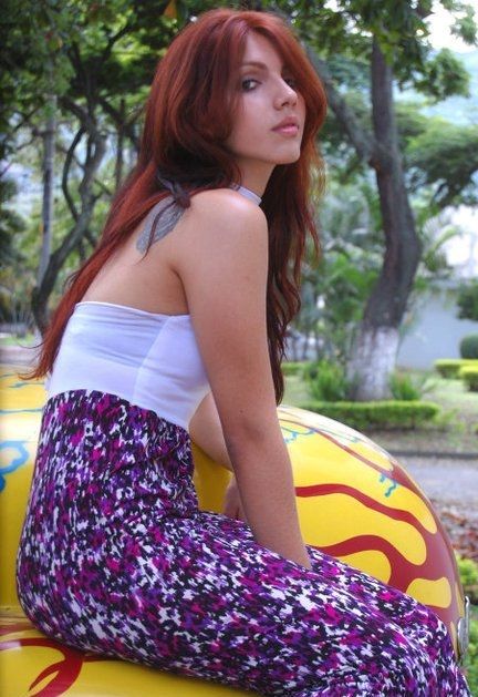 Fotografia de Melu Bonilla - Galeria Fotografica: Book - Foto: 