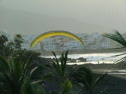 Fotografia de spatzel - Galeria Fotografica: Mis paisajes - Foto: Parapente en la playa
