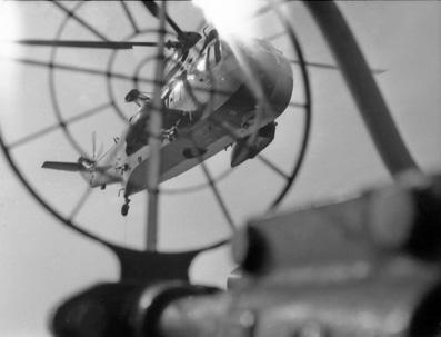 Fotografia de J. A. Carmona - Galeria Fotografica: Armada espa�ola 1972/73 - Foto: Maniobra