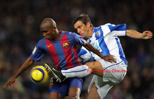 Fotografia de  Claudio Chaves - Galeria Fotografica: Deporte y Emocion - Foto: Proteccion de atacante