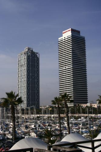 Fotografia de Guidus-Soft - Galeria Fotografica: Paisaje urbano - Foto: Torres_2