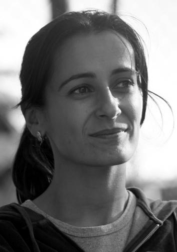 Fotografia de R.Lado - Galeria Fotografica: Miradas - Foto: Pensativa