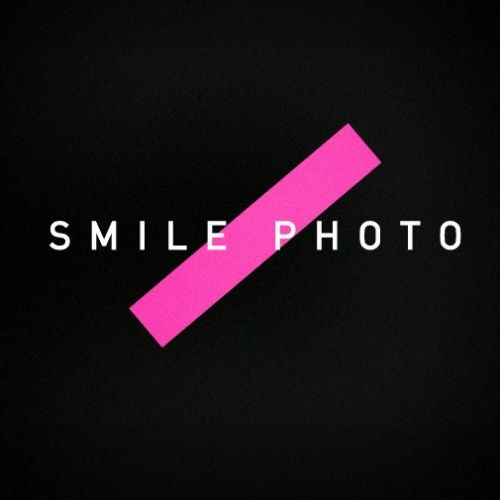 Fotografia de Smile Photo - Galeria Fotografica: Anagram Clothes - Foto: 