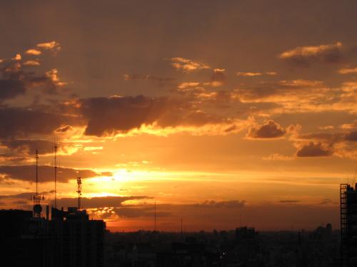 Fotografia de brian - Galeria Fotografica: varias - Foto: Tarde,noche.