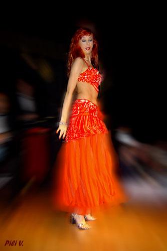 Fotografia de Pili - Galeria Fotografica: Figuras - Foto: La bailarina turca