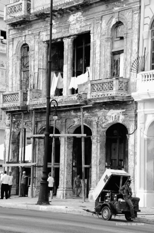 Fotografia de Ernesto Gomez del Valle - Galeria Fotografica: Cuba, Pretrito Imperfecto - Foto: 