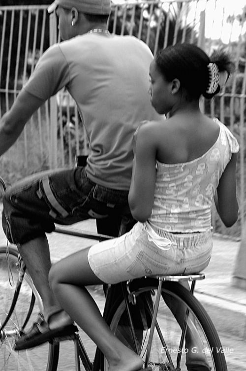 Fotografia de Ernesto Gomez del Valle - Galeria Fotografica: Cuba, Pretrito Imperfecto - Foto: 