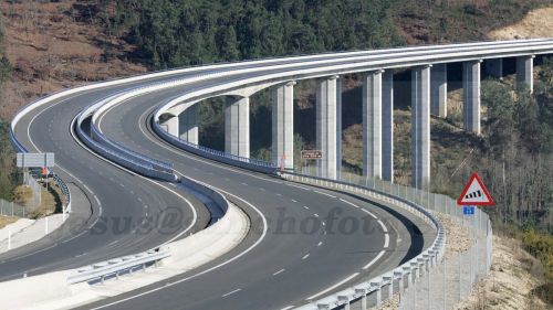 Fotografia de Sanchofoto S.C. - Galeria Fotografica: AQUITECTURA / EXTRUCTURAS - Foto: viaducto autopista galicia