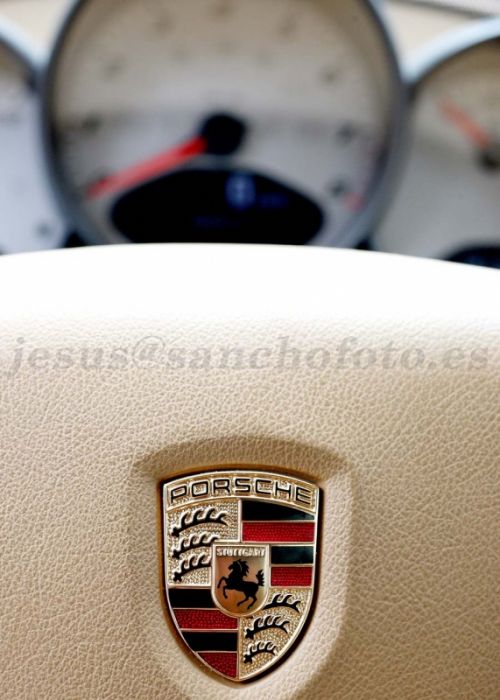 Fotografia de Sanchofoto S.C. - Galeria Fotografica: Producto 2011 - Foto: Coches de lujo 1