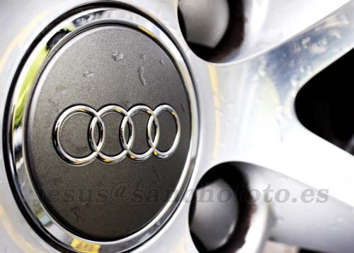 Fotografia de Sanchofoto S.C. - Galeria Fotografica: Producto 2011 - Foto: Coches de lujo 3